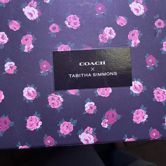 Coach flats - Picture 1 of 5